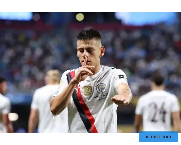 曼城买断埃切维里后继续租回河床为其提供成长平台